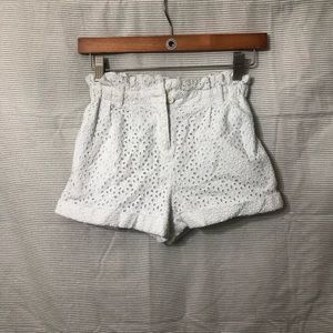 Kimchi Blue white stretchy shorts